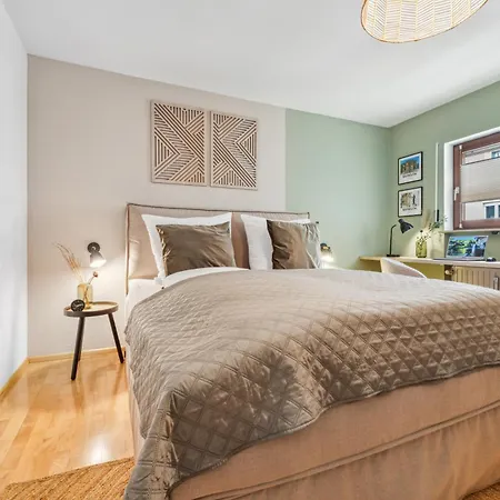 Apartament Malou Zentrumsnah Mit Kaffee-teebar, Arbeitsplatz, Balkon Und Kostenlosen Stellplatz Bayreuth