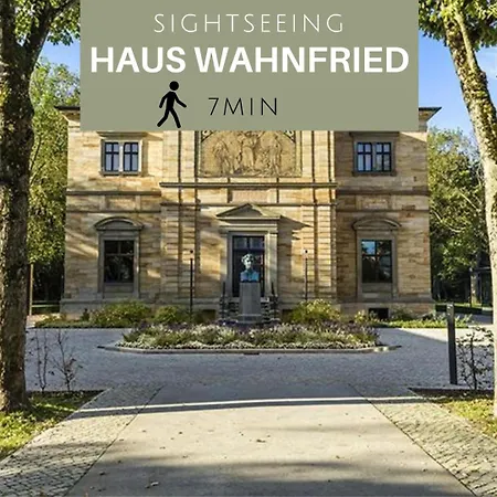 Malou Zentrumsnah Mit Kaffee-teebar, Arbeitsplatz, Balkon Und Kostenlosen Stellplatz